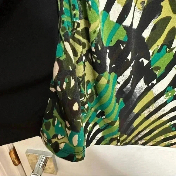 Perseption Women Two In One Top  Cardigan & Tank Black/Green Size XL - Picture 4 of 16